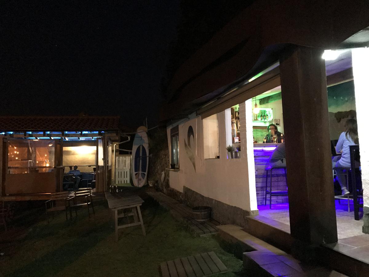 Ruralsurf Hotell Naveces Exteriör bild